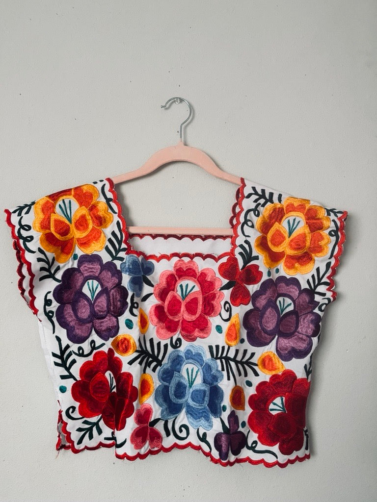 Paloma Floral Embroidered Blouse – Handmade Mexican Tops