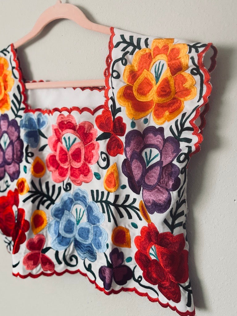 Paloma Floral Embroidered Blouse – Handmade Mexican Tops